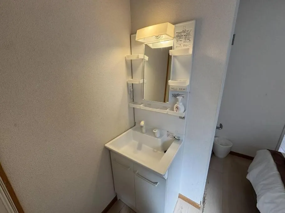 Apartment House Kamon 201 Осака 0*,  Япония